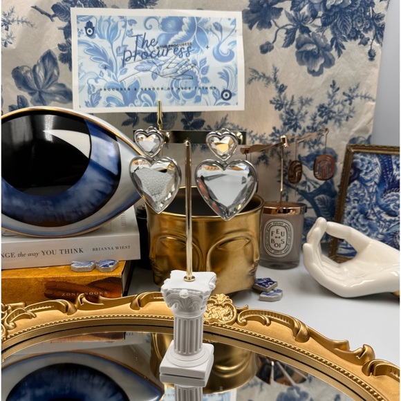 🆕 MARC JACOBS 🧿 NWOT Silver Crystal Double Heart Earrings - Picture 7 of 15